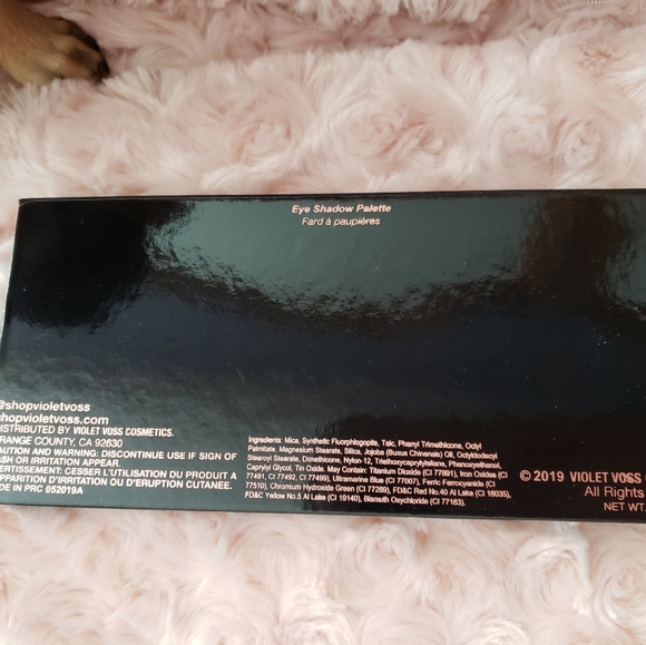 Violet Voss Essentials Eyeshadow Palette - Picture 3 of 4